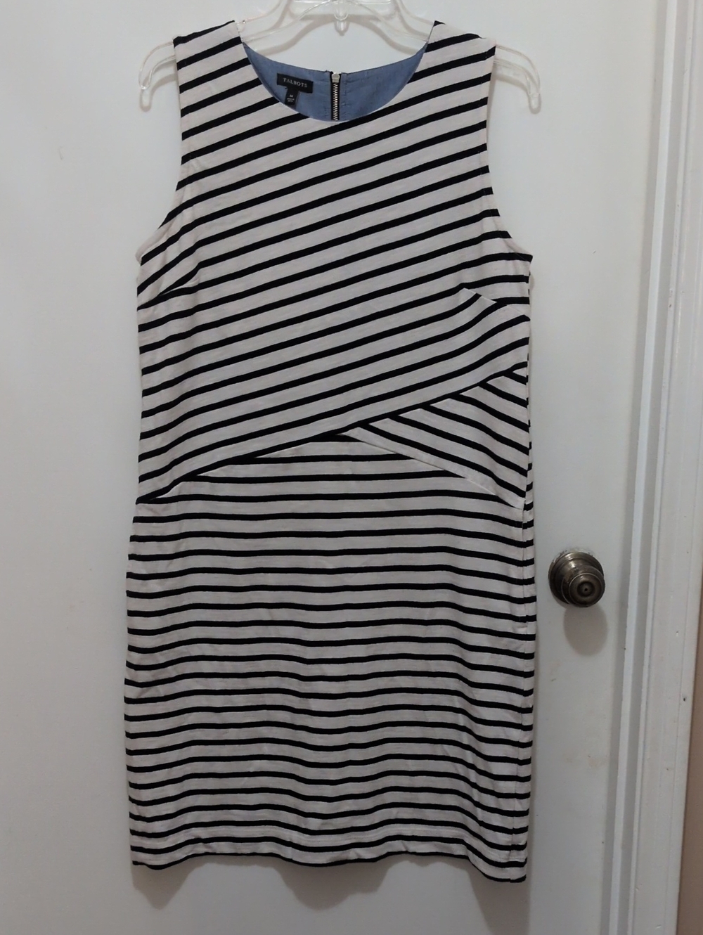 Talbots Black And White Dress Size M. New With No Tag